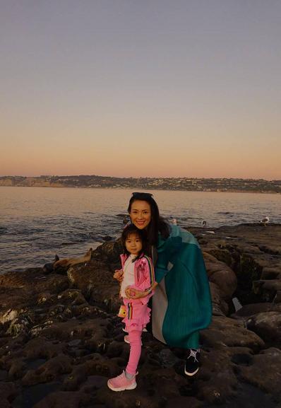 窦靖童同款西装裤，窦靖童登《VOGUE+》八月封面