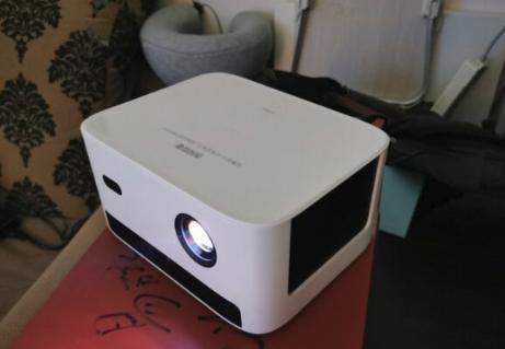 隐秘而伟大金晨和李易峰亲密戏，“下巴蹭脑门”不甜蜜