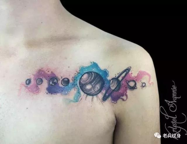 男生锁骨短肩窄，肩窄、腿细的偏瘦男生