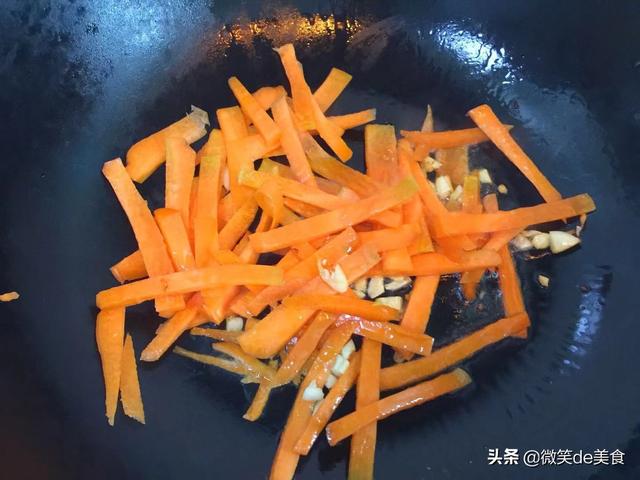 炒菠菜要焯水吗，怎样炒菠菜菠菜炒之前需要焯水吗（4种蔬菜炒之前必须“焯水”）