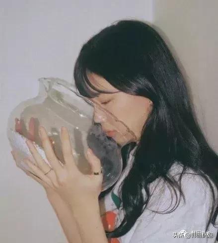 韩国姑娘做什么工作，韩国新人女演员遭剧组12人集体性侵