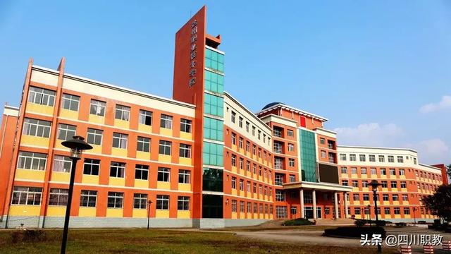 西南交通大学在哪，西南交通大学东部新区校区在哪里（西南交通大学到底创造了多少个世界第一、中国第一）
