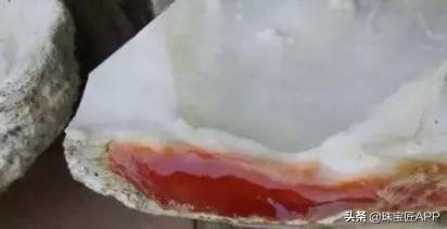 女王贝是什么宝石，贝壳首饰的颜色（珠宝首饰、钟表类目管理规则丨鸿石）