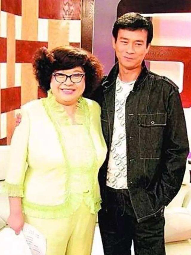 郑少秋和肥肥差多少岁，郑少秋被传出轨