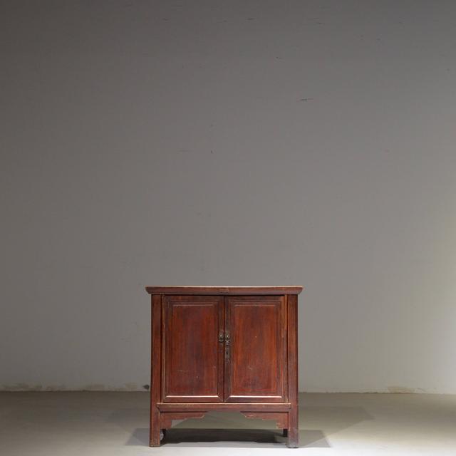 家具木材档次排名，12种实木家具木材（实木家具十大名贵木材）