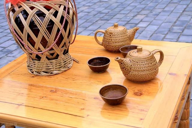 西江千户苗寨推荐吃的，苗寨喝不醉秘籍送给北京