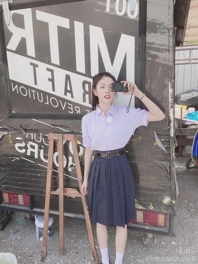 冬季穿衣指南最新，照搬这10套刷爆朋友圈