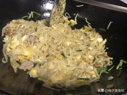 鸡蛋炒面的最佳做法，在家做蛋炒面
