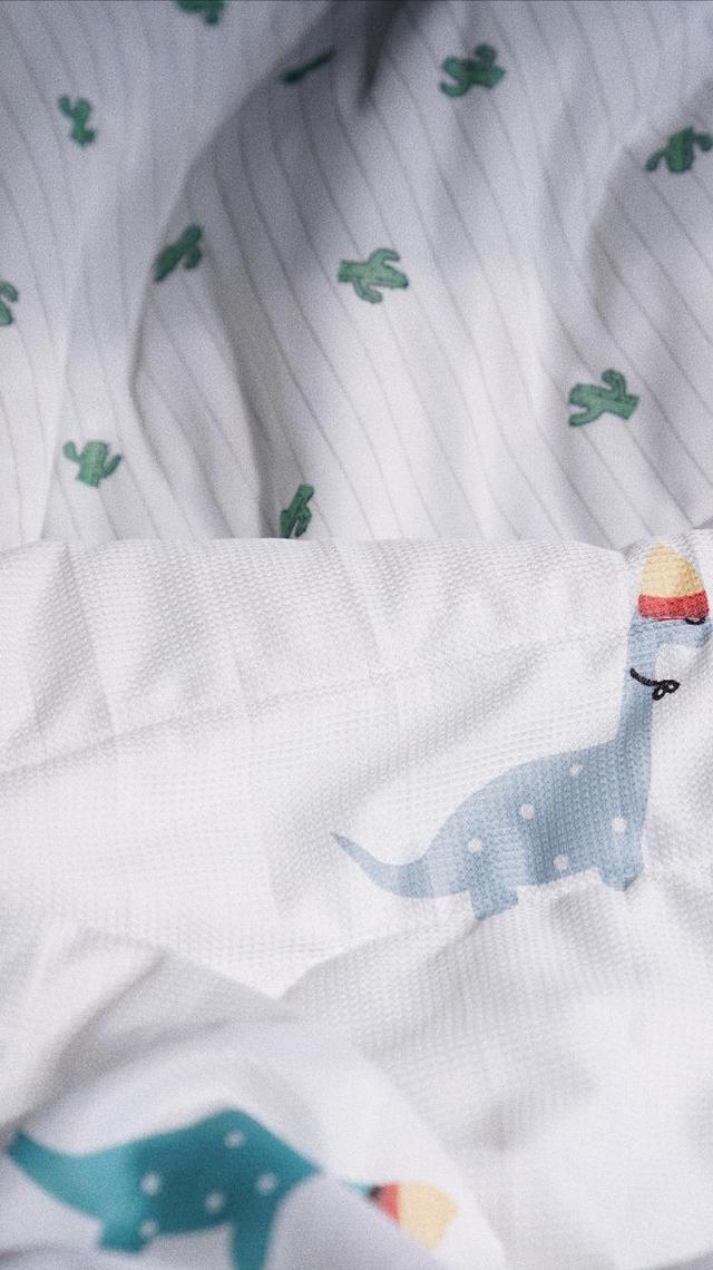 夏天用什么材质的空调被，选对空调被，远离空调病