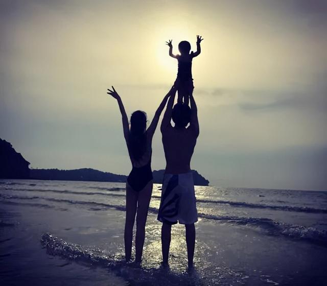 属羊的生什么宝宝最合适，爸爸属羊妈妈属蛇