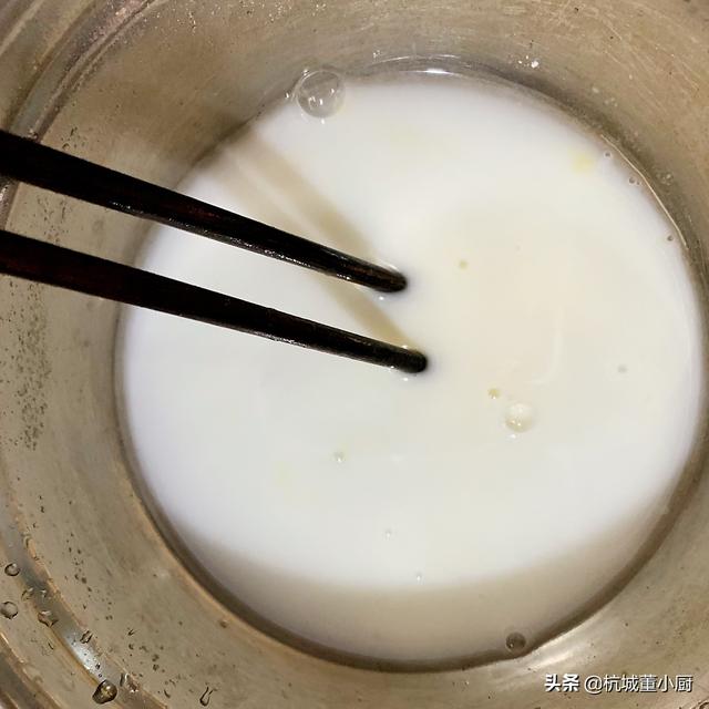 鸡蛋海带汤做法大全家常，海带鸡蛋羹汤鲜味美