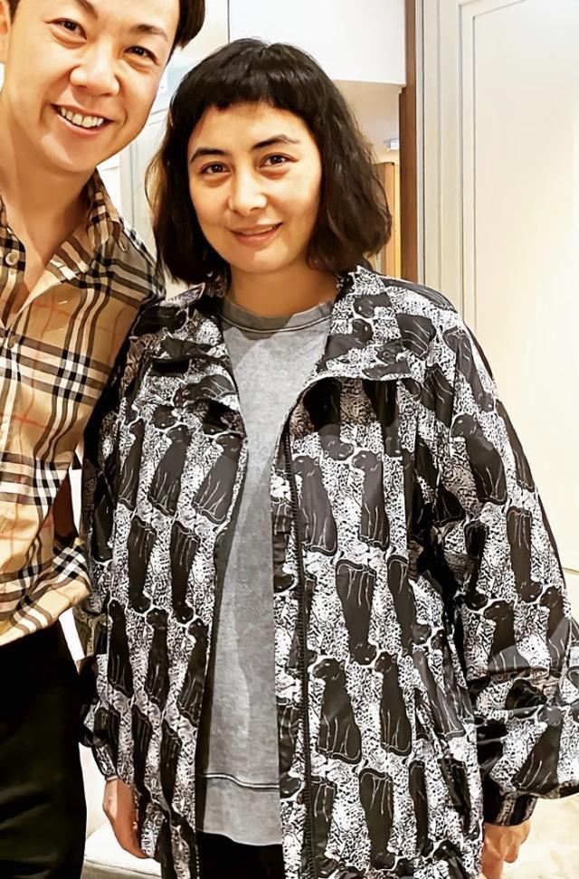 賭王明星女兒何超儀老了，近照滄桑變大媽，47歲就衰老迅速 娛樂八卦吃瓜 第3张