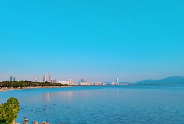 广东车牌是按照经济排的嘛，广东曾有3种车牌号的城市