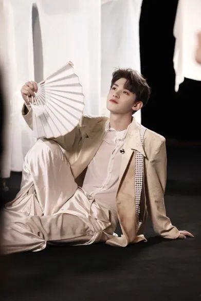 乐华娱乐旗下艺人名单，了解一下乐华娱乐旗下艺人