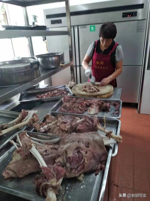 王应奇祖传羊肉汤的历史，洛阳4种从小吃到大的老味道