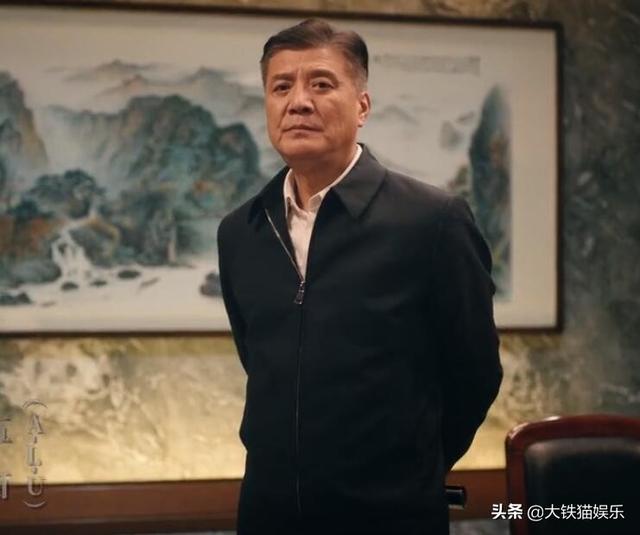 侯长荣年轻照片，扫黑风暴人物原型下场（凭《红楼梦》成名）
