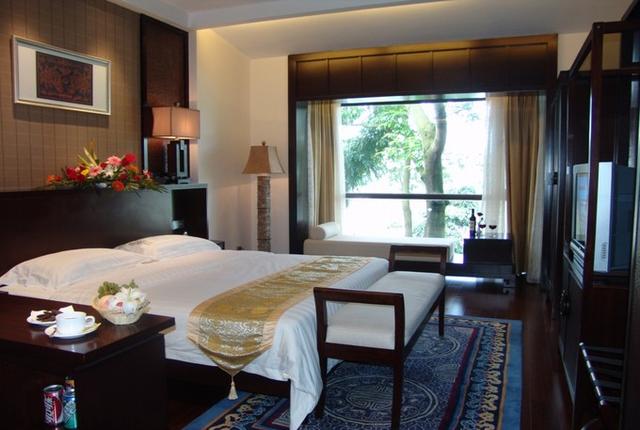 黄果树瀑布旅游攻略，黄果树瀑布自由行攻略分享（黄果树瀑布旅游攻略）