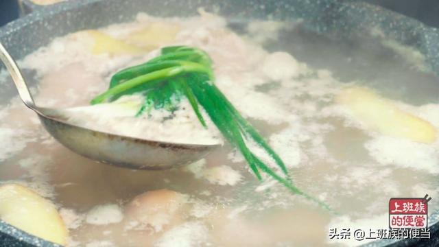 红烧猪蹄怎样做又烂又好吃，红烧猪蹄怎么做又烂又香又好吃