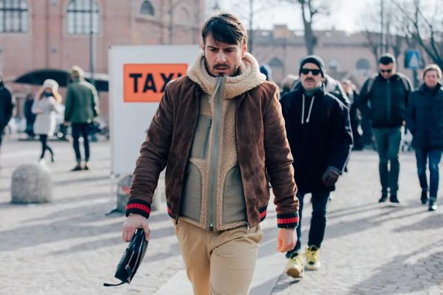 骆驼绒和抓绒的区别，户外服饰——美军抓绒衣P300