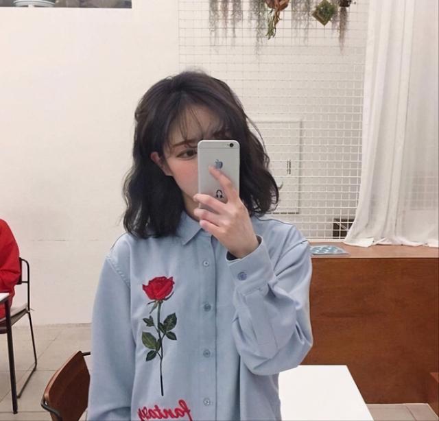 波浪型小清新发型，先别去理发店做大波浪