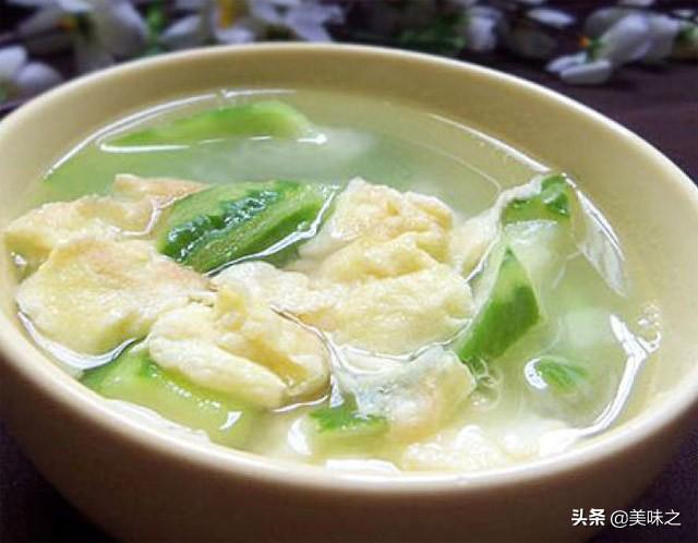 鸡蛋汤怎么做好吃，鸡蛋汤怎么煮才好吃又营养（做蛋花汤好吃有诀窍）