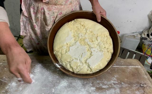 怎样蒸馒头又软又不会塌陷，蒸馒头时记住2次醒发