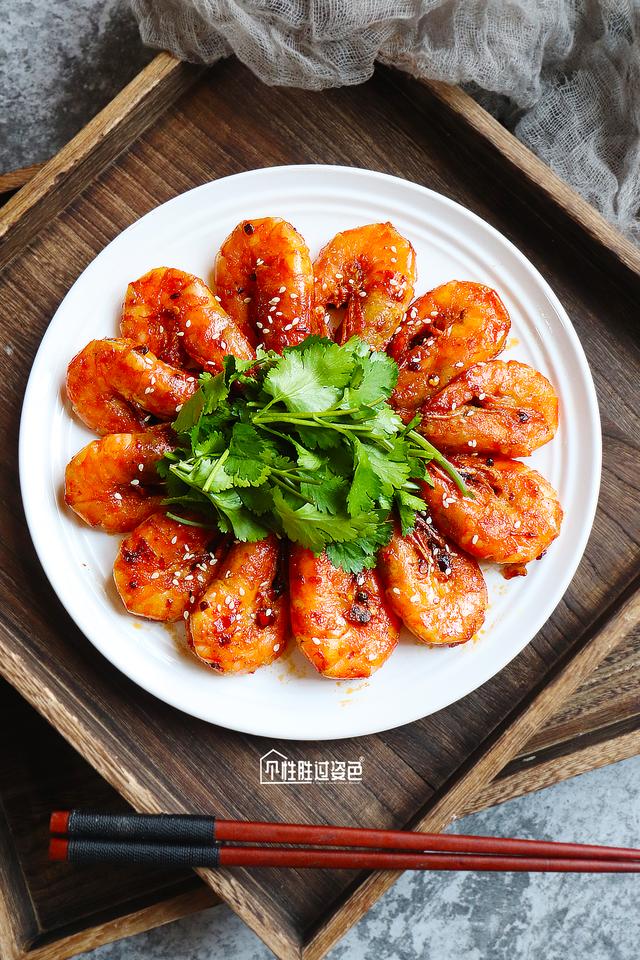 基围虾怎么焖的好吃，油焖大虾的家常做法