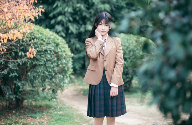 为什么00后会叫90后阿姨，00后的社交词汇让90后的老阿姨感到惭愧