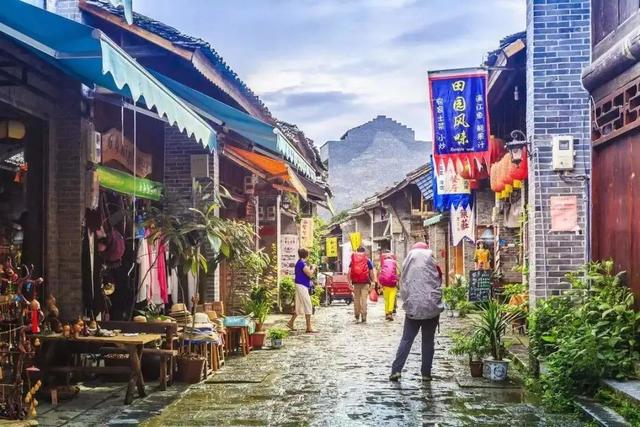 6月份适合旅游的古镇，4月最适合去的24个古镇
