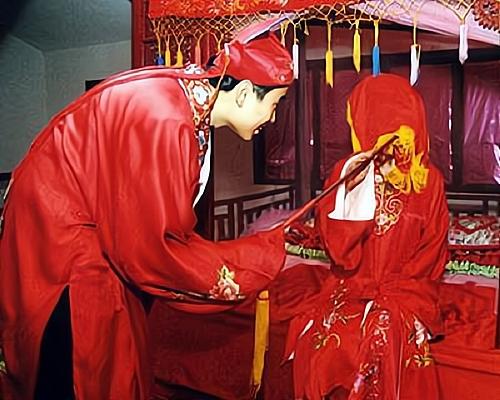 古代立冠礼习俗，传统冠礼及其时代价值