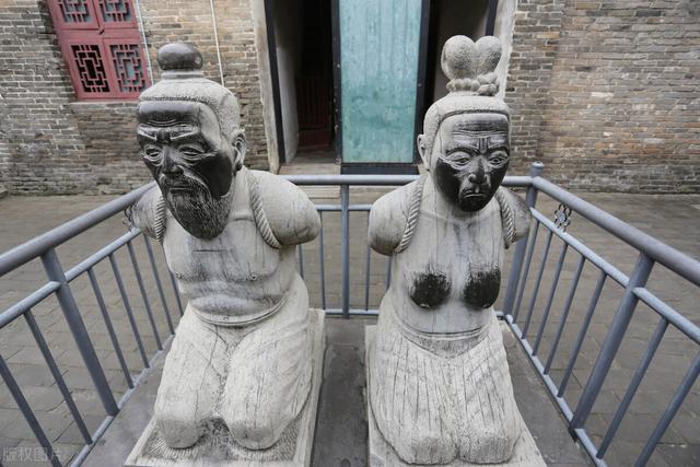 秦桧和岳飞的故事，抗金名将岳飞冤死后（历史上真实的岳飞和秦桧的关系）