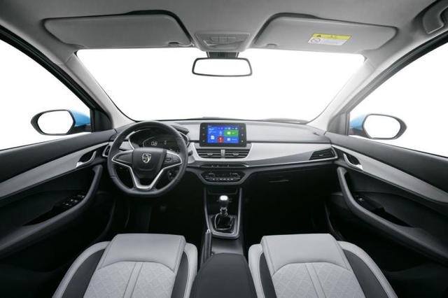 宝骏360新款2022款6座，宝骏360新款2022自动挡六座