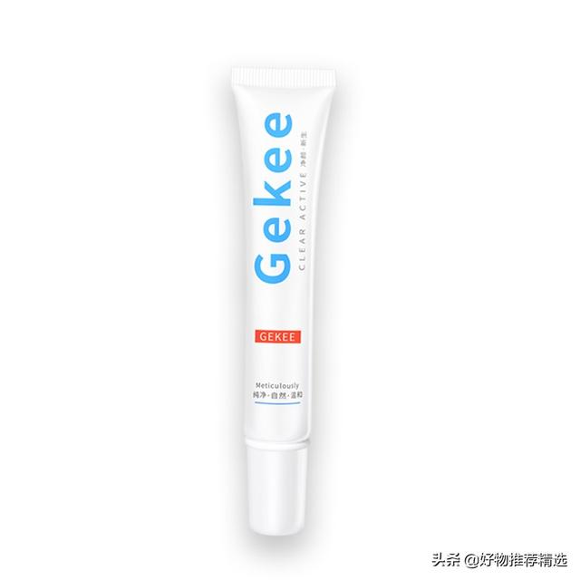 祛痘产品排行榜10强效果好的，排行榜10强清爽二次清洁不油腻不长痘补水的护肤品