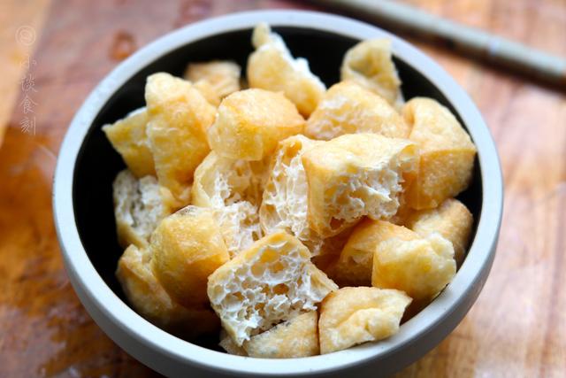 豆泡是怎么制作成的，豆泡是什么做成的（米饭都能多吃一碗）