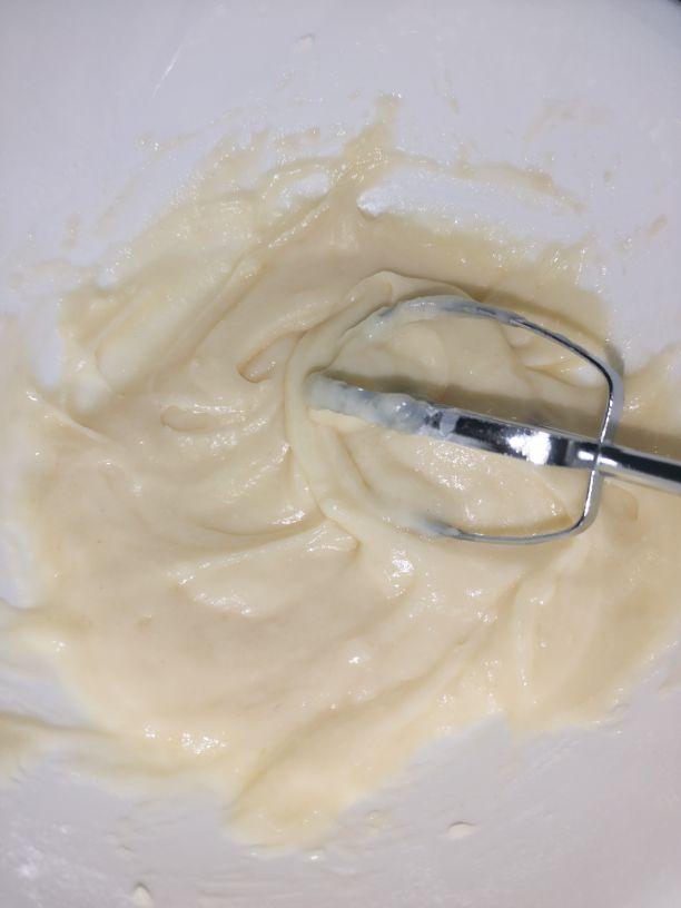 6寸生日蛋糕图片，超详细的6寸戚风蛋糕（十分钟搞定一道挑战一下6寸戚风蛋糕）