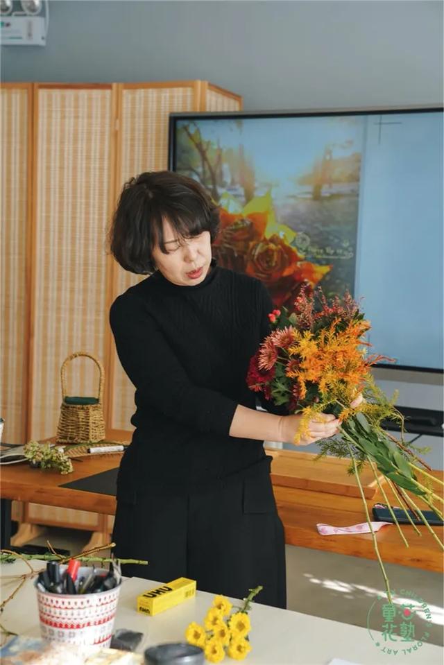 怎样插花才好看，教你如何快速又美观的插花（掌握这“三个”原则）