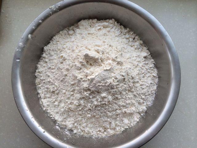 怎样做酥脆香甜的油饼，油饼家常做法外皮酥脆可口