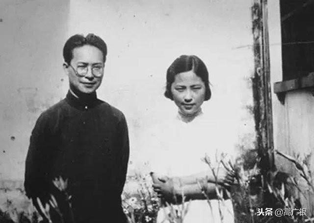 沈从文作者简介，民国文学大师沈从文（沈从文：我的人生）