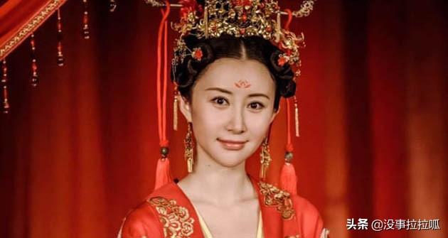 曾经她主演的两部电视剧不太看好，演的电视剧不是最后死了就是不能和心爱的人在一起