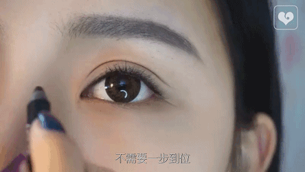一步一步教你学化妆，零基础都可以学会的化妆教程（手把手教你画简单精致的日常妆）
