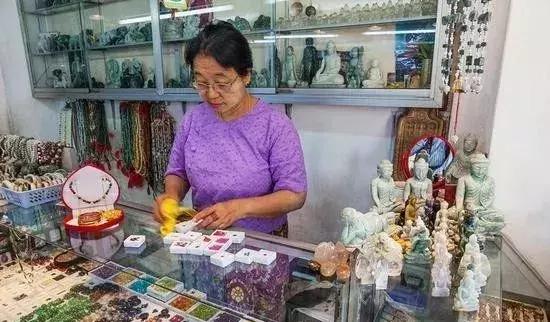 全球10大珠宝你拥有几个，世界十大珠宝市场