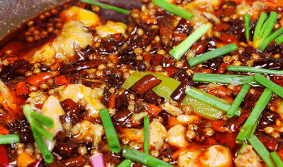 六只健美肌肉美蛙加两斤的花莲鱼头，林蛙的最好吃做法