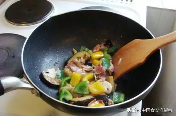 这8种隔夜菜宁愿浪费也不要吃，宁愿浪费也不要吃