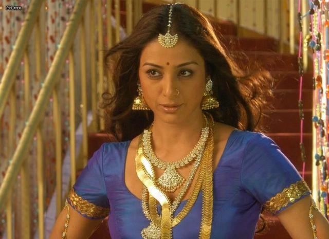 印度十大最漂亮女演员，她是印度国宝级女演员