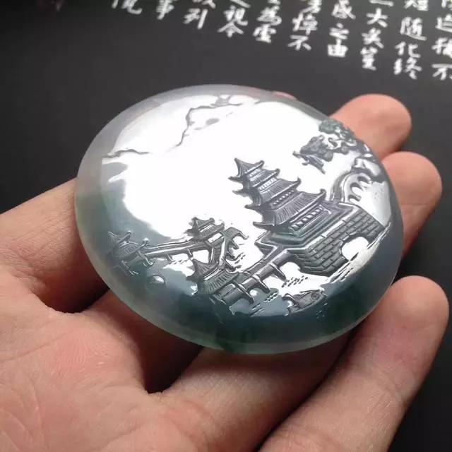 翡翠应该如何挑选好，建议先看完这篇文章