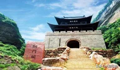 沈阳到重庆高铁多长时间，沈阳将首次开行直达重庆高铁动车