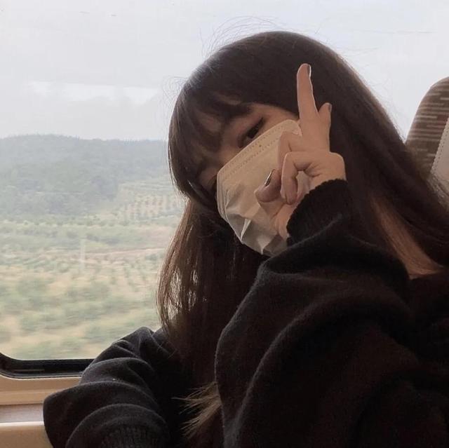 超酷超拽的女生头像，超酷霸气女生头像