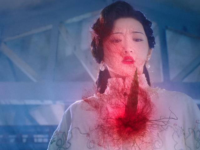 司藤张彬彬景甜合体直播，景甜无惧怼脸拍