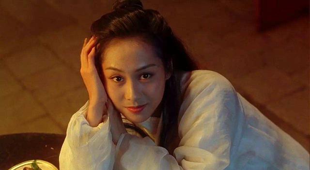 朱茵为何扮演紫霞仙子那么美，洒脱坚定一代女神朱茵