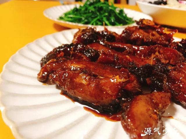 最正宗苏式熏鱼的家常做法，”地道的江南传统名肴